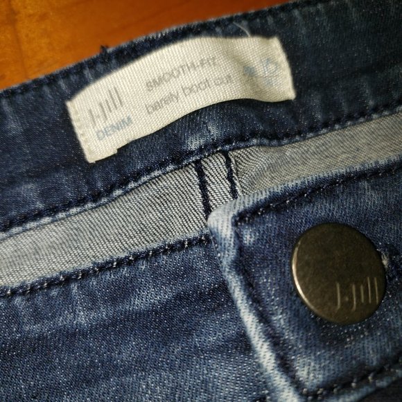 J. Jill Smooth-Fit Barely Bootcut Jeans - Size 16 - Picture 3 of 4